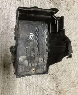 Land Rover Evoque I Battery tray 6G9N10757AF