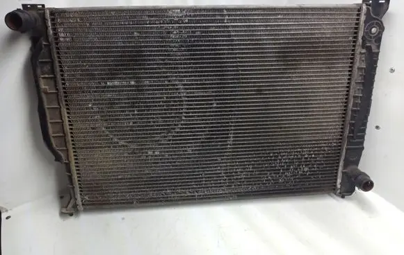 Audi A6 S6 C5 4B Coolant radiator