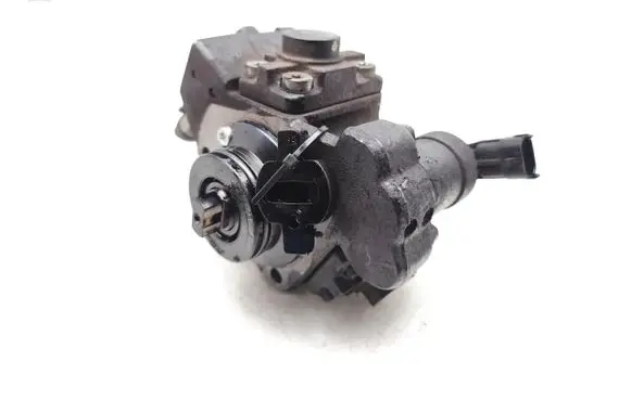 Opel Astra J Fuel injection high pressure pump 55572537 0445010204
