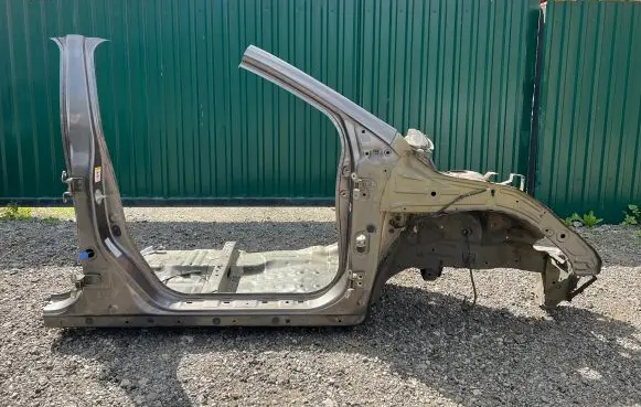 Honda CR-V Front quarter panel 