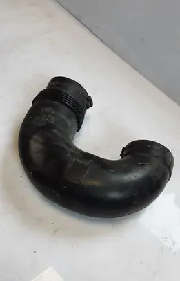 Audi A3 S3 A3 Sportback 8P Air intake duct part 1K0129618AT