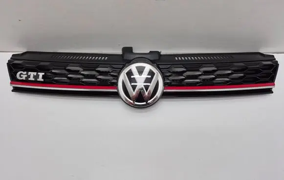 Volkswagen Golf VII Front bumper upper radiator grill 5G0853653S 5G0853651CT