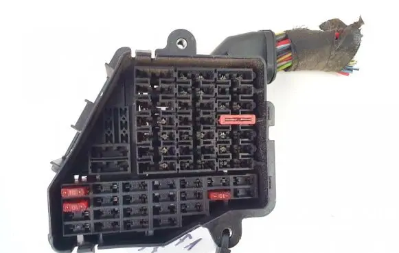 Audi A4 S4 B5 8D Fuse box set 8d1941824