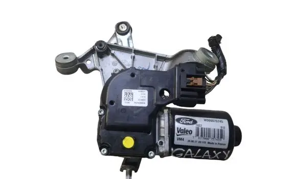 Front wiper linkage and motor