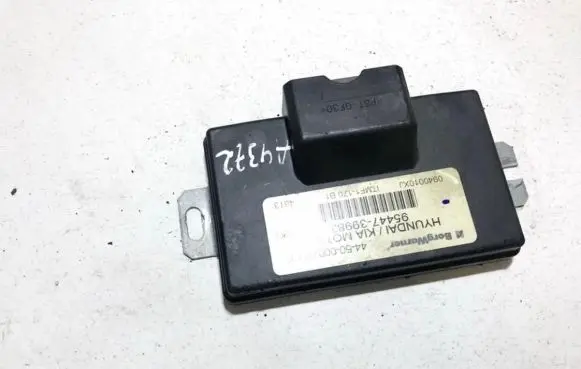 Hyundai Tucson JM Transfer box differential control unit 9544739982 95447-39982