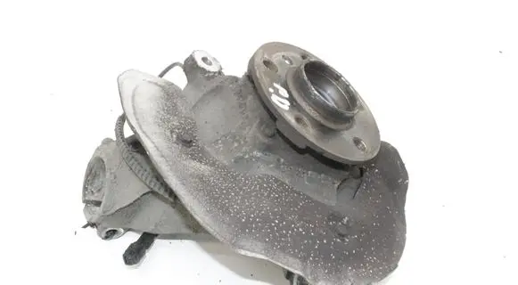 BMW 2 F45 Front wheel hub