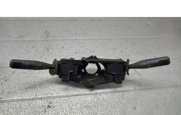 Peugeot 206 CC Wiper turn signal indicator stalk/switch