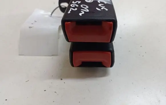 Ford Focus Rear seatbelt buckle A613K21AG