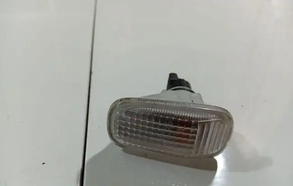 Honda Jazz Front fender indicator light 