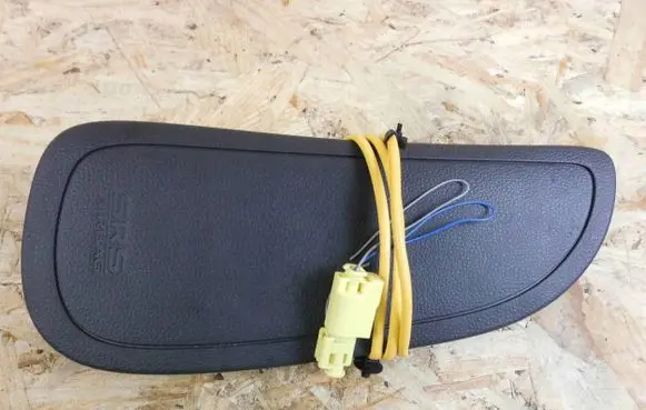 Mitsubishi Eclipse Cross Seat airbag 7030A726XA 7030A726