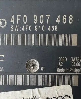 Audi A6 S6 C6 4F Gateway control module 4F0907468 4F0910468