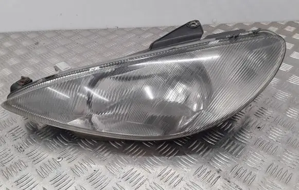 Peugeot 206 Headlight/headlamp