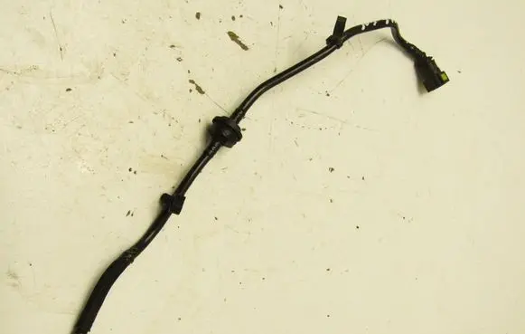 Nissan Juke II F16 Fuel line pipe 144406