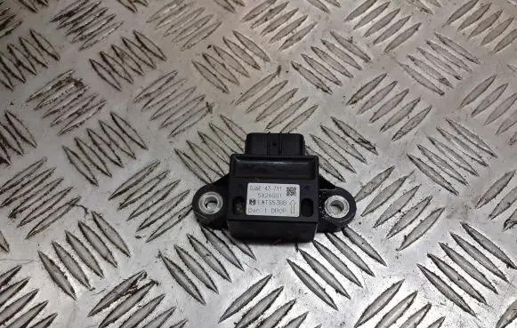Mazda 6 ESP (stability system) control unit GJ6E-43-7Y1