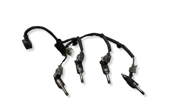 Nissan Juke I F15 Fuel injector 