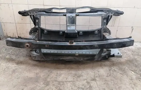 BMW 3 E90 E91 Radiator support slam panel 7058596 5900541 7146645