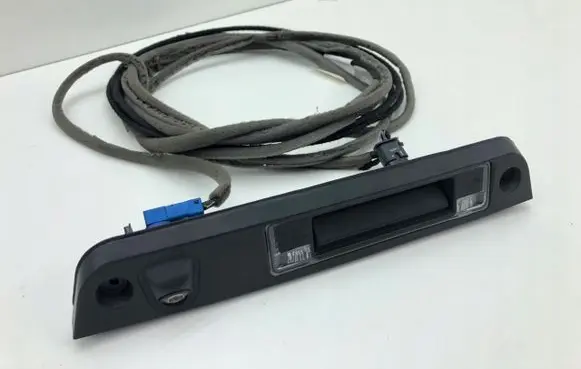 Volvo XC40 Tailgate opening switch 