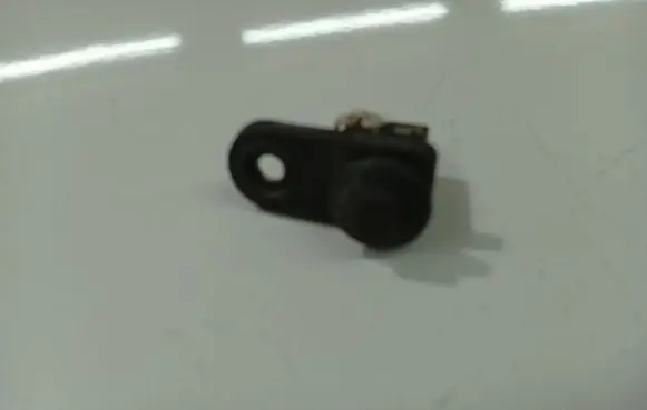 KIA Sorento Front door sensor 