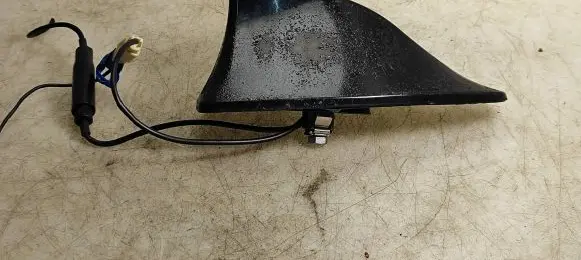 Mitsubishi Outlander Radio antenna 