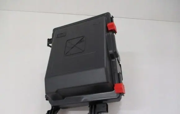 Peugeot 308 Fuse box set 9678633380 9804681780 96 78 63 33 80 98 04 68 17 80