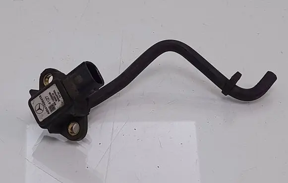 Mercedes-Benz E W211 Air pressure sensor A0041538428 MB12233209
