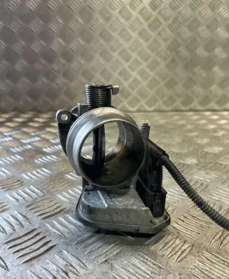 BMW X1 E84 Throttle valve 7804373