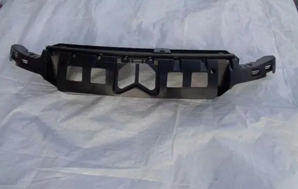 Citroen C4 Cactus Front bumper mounting bracket 9801744977