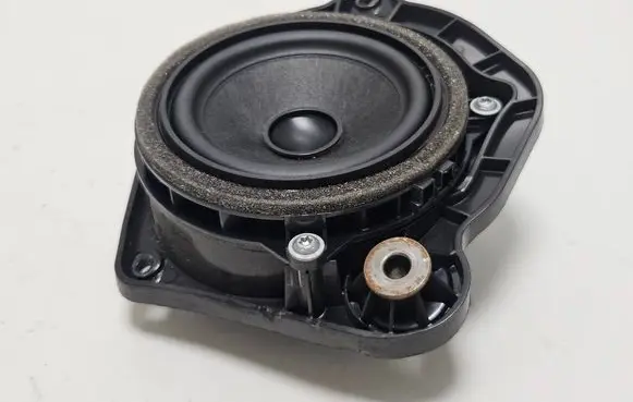 BMW X3 F25 Rear door speaker 7246671