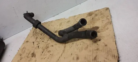 Audi A4 S4 B6 8E 8H Engine coolant pipe/hose 038121086F