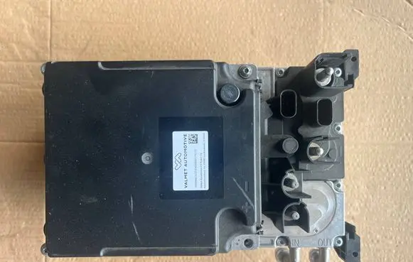 Mercedes-Benz C W206 Hybrid / electric car battery A0009825220 A0009029588