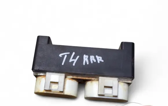 Volkswagen Transporter - Caravelle T4 Coolant fan relay 701919506