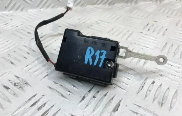 Chevrolet Captiva Tailgate boot lock/latch motor 96491181