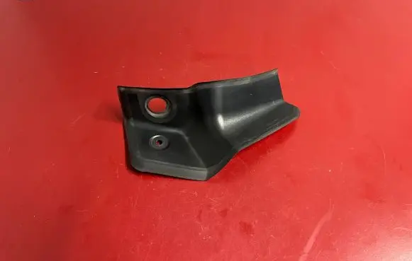 BMW X1 F48 F49 Rear/tail light trim molding 7478289