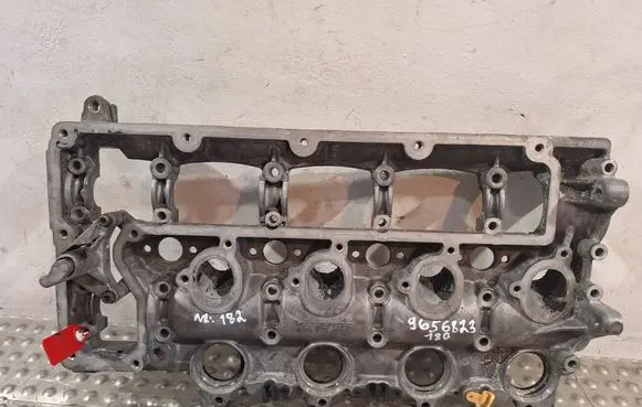 Peugeot 407 Rocker cam cover S25062182 9656823180