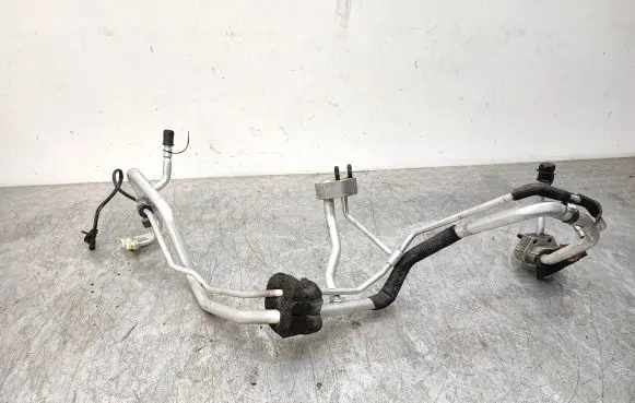Volvo V60 Air conditioning (A/C) pipe/hose 31332763