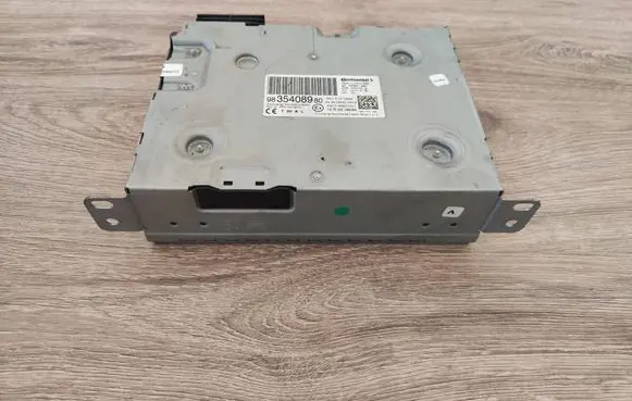 Citroen DS7 Crossback Radio/CD/DVD/GPS head unit 9835408980
