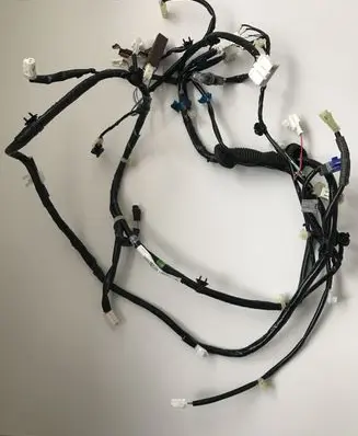 Subaru Outback (BS) Tailgate/trunk wiring harness 81817AL11B