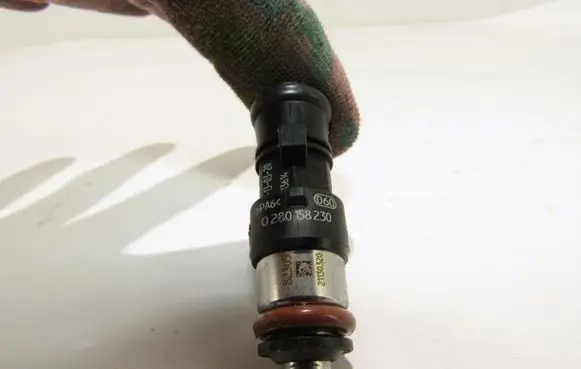 Fiat Panda III Fuel injector 0280158230
