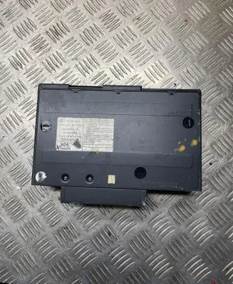 Mercedes-Benz CL C215 CD/DVD changer A2208274642 MC3330 020433