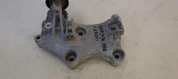 Renault Kadjar Generator/alternator bracket 117105124R