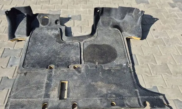 Renault Trafic II (X83) Rear floor carpet liner 