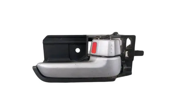 Suzuki Swift I Front door interior handle
