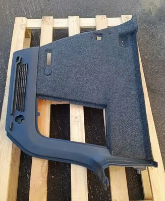 Volkswagen Tiguan Trunk/boot side trim panel 5N0867427