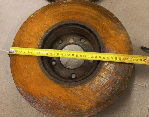 BMW 5 E39 Front brake disc