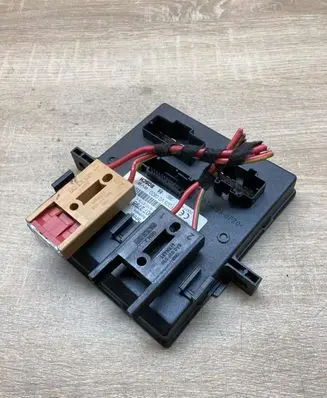 Audi A6 S6 C6 4F Comfort/convenience module 4F0907279B 4F0910279L