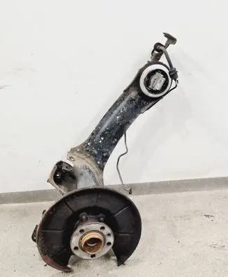 Volvo XC60 Rear wheel hub 7G915A969