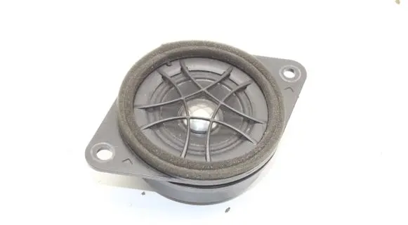 Lexus IS III XE30 Panel speaker 8616033800