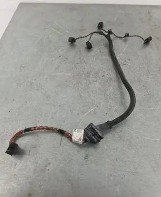 BMW 3 E90 E91 Fuel injector wires 850779906 8507799 8507798
