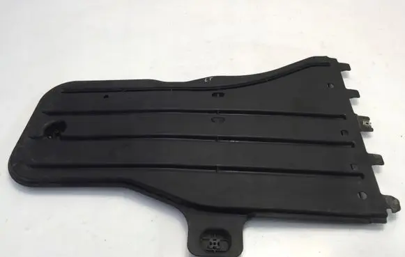 Volkswagen Golf VIII Other under body part 5WA825101D