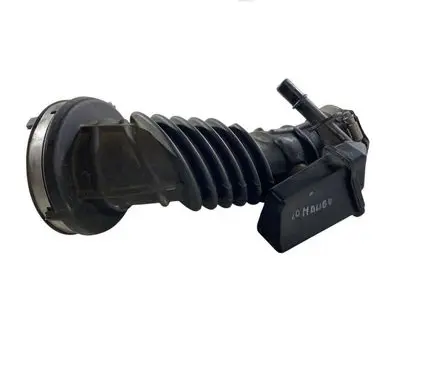 Chevrolet Malibu Air intake hose/pipe 84761166